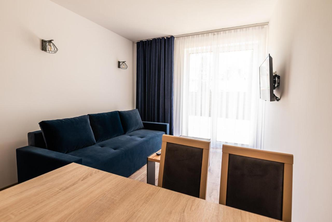 Apartamenty Henry Леба Екстериор снимка